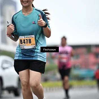 Runner Photo 8943991