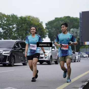 Runner Photo 8943996