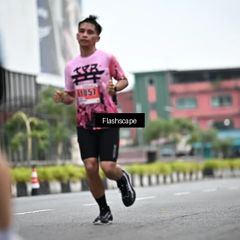 Runner Photo 8944012