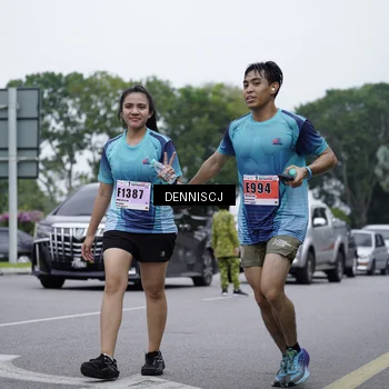 Runner Photo 8944021