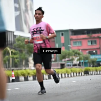 Runner Photo 8944027