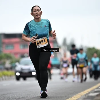 Runner Photo 8944054