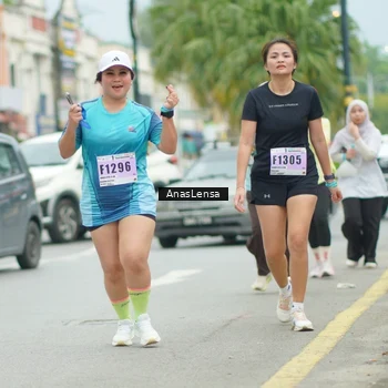 Runner Photo 8944059