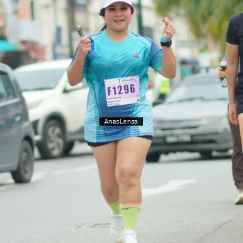 Runner Photo 8944074