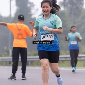 Runner Photo 8944094
