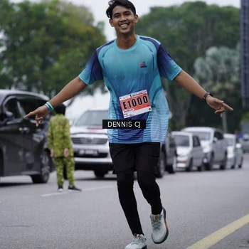 Runner Photo 8944104