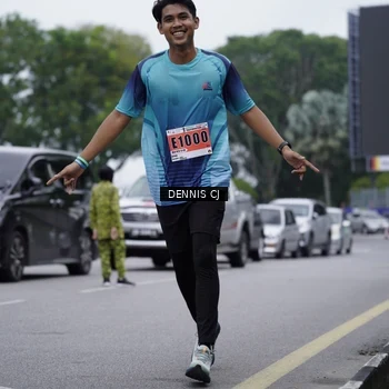 Runner Photo 8944107