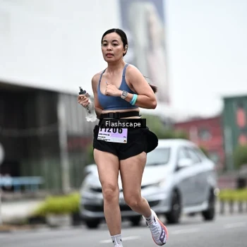 Runner Photo 8944122
