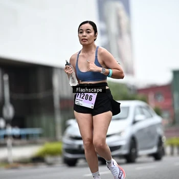 Runner Photo 8944132