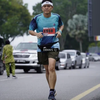 Runner Photo 8944180