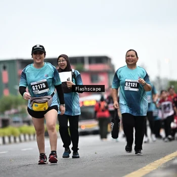 Runner Photo 8944188