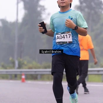 Runner Photo 8944232