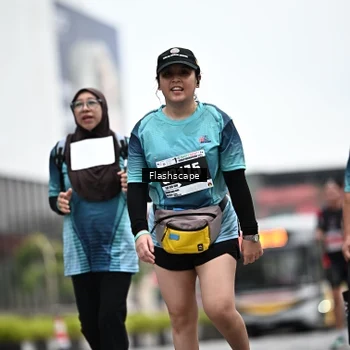 Runner Photo 8944248