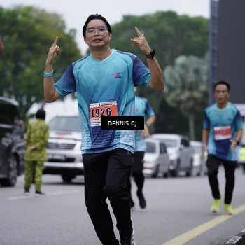 Runner Photo 8944250