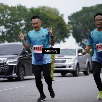 Runner Photo 8944293