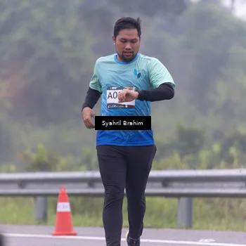 Runner Photo 8944324