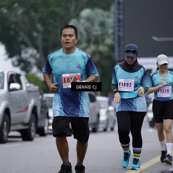 Runner Photo 8944375
