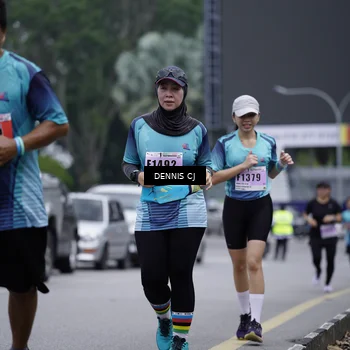 Runner Photo 8944376