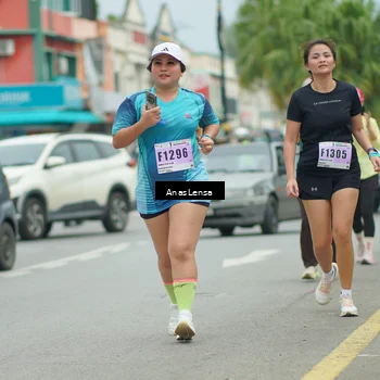 Runner Photo 8944392