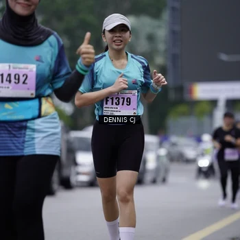 Runner Photo 8944403