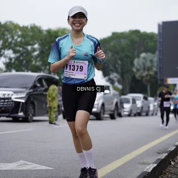 Runner Photo 8944409