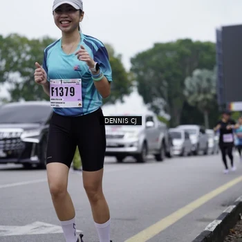Runner Photo 8944415