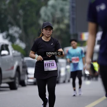Runner Photo 8944440
