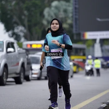 Runner Photo 8944443