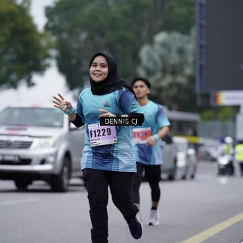 Runner Photo 8944451