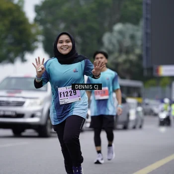 Runner Photo 8944462
