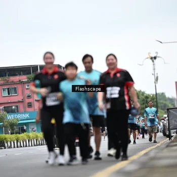 Runner Photo 8944530