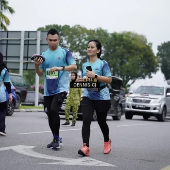 Runner Photo 8944545