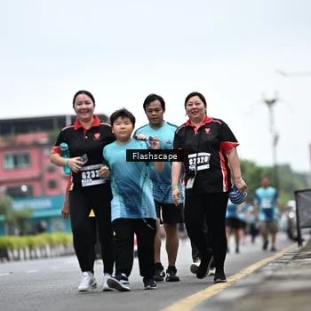 Runner Photo 8944551