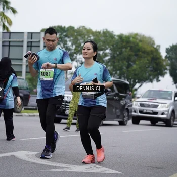Runner Photo 8944553