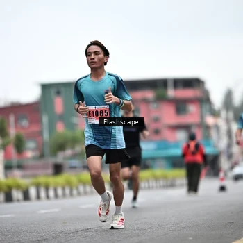 Runner Photo 8944562