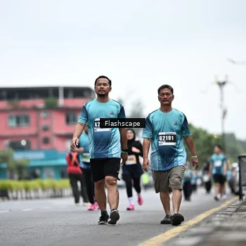 Runner Photo 8944575
