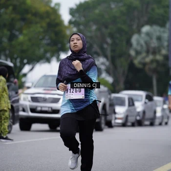 Runner Photo 8944576