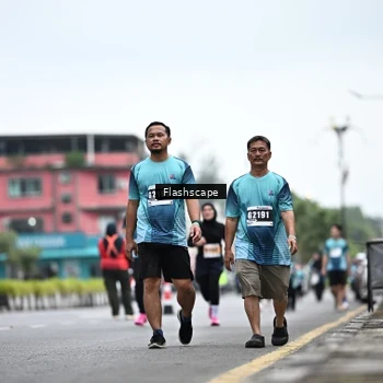Runner Photo 8944599