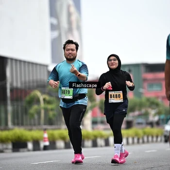 Runner Photo 8944600