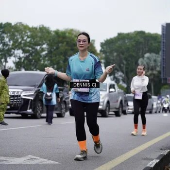 Runner Photo 8944601