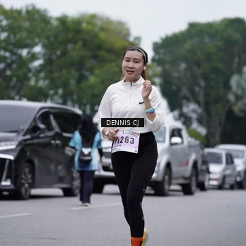 Runner Photo 8944615