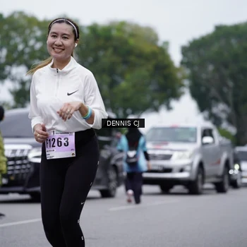 Runner Photo 8944654