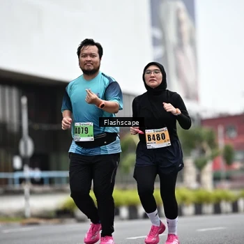 Runner Photo 8944665