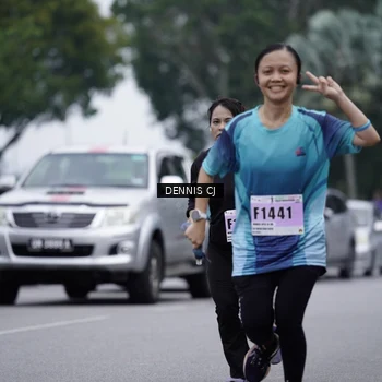 Runner Photo 8944671