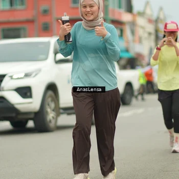 Runner Photo 8944694