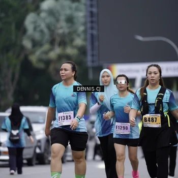 Runner Photo 8944705