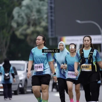 Runner Photo 8944706