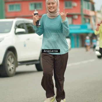Runner Photo 8944740