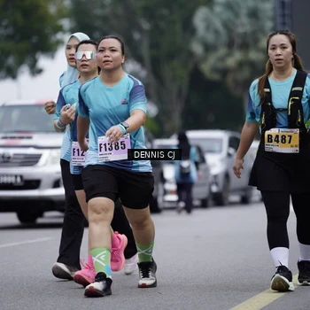 Runner Photo 8944768