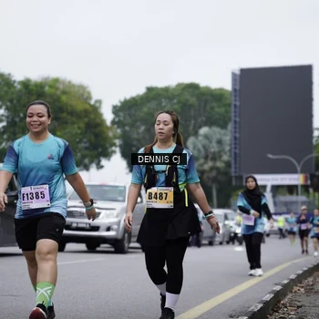 Runner Photo 8944772